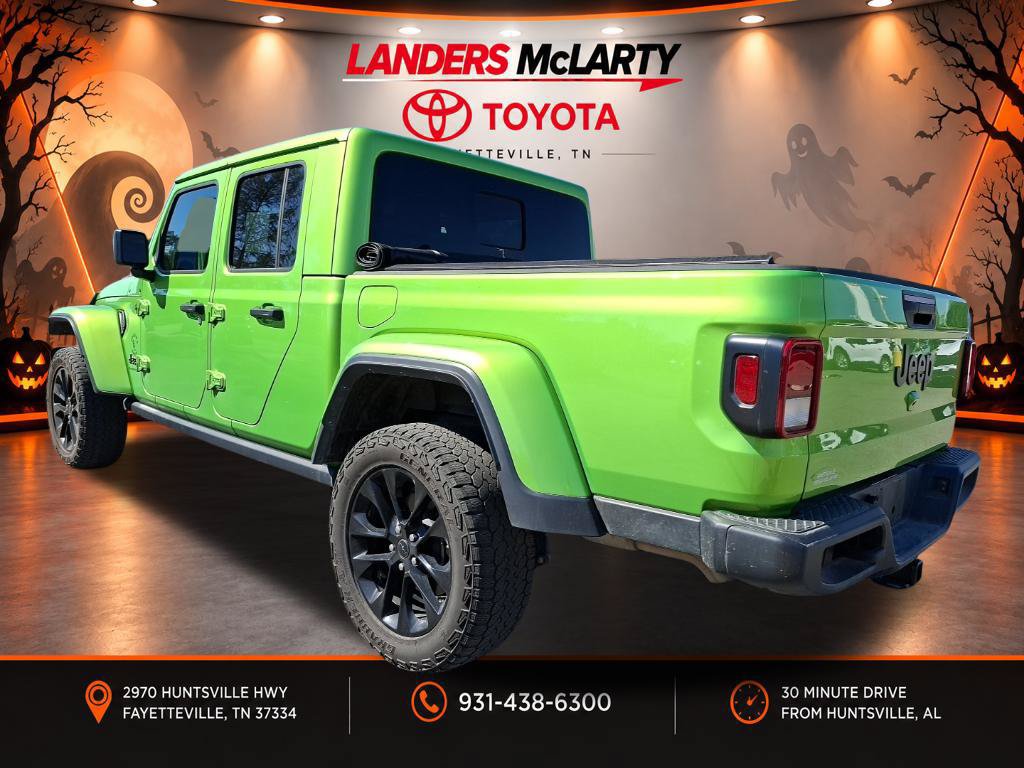 Used 2025 Jeep Gladiator Sport AWD/4WD image 5