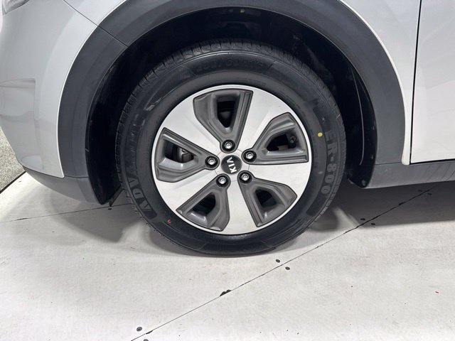 Used 2018 Kia Niro FE FWD image 5