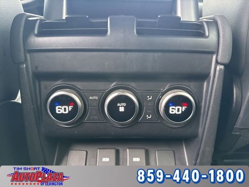 Used 2023 Land Rover Defender 110 X-Dynamic SE image 41