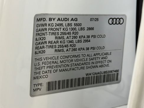 Used 2025 Audi Q5 Premium Plus w/ Premium Plus AWD/4WD image 28