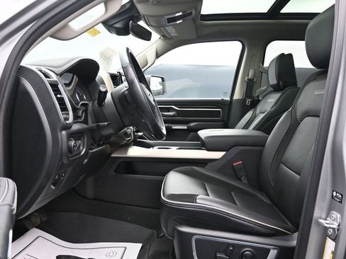Used 2022 RAM 1500 Laramie w/ Laramie Southwest Edition RWD image 9