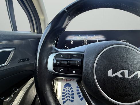 Used 2023 Kia Sportage SX image 18