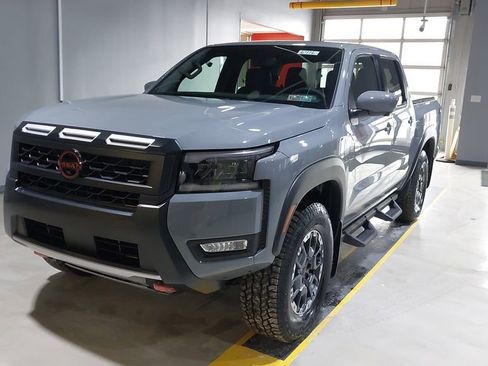 New 2026 Nissan Frontier PRO-4X w/ Pro Premium Package AWD/4WD image 17