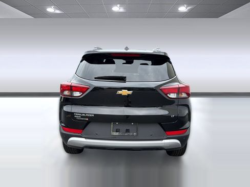 Used 2025 Chevrolet TrailBlazer LT w/ Driver Confidence Package AWD/4WD image 10