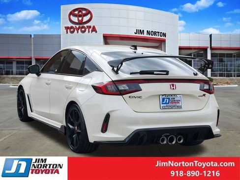 Used 2023 Honda Civic Type R image 8