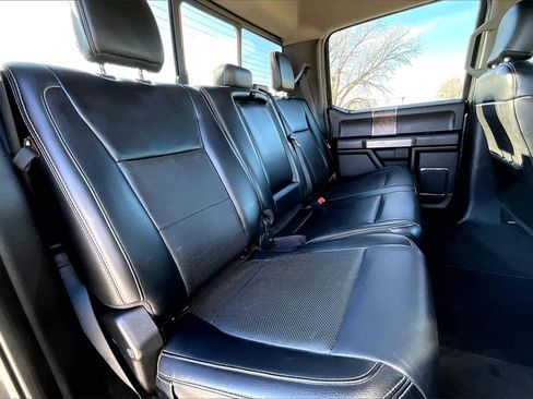 Used 2019 Ford F250 Lariat image 23