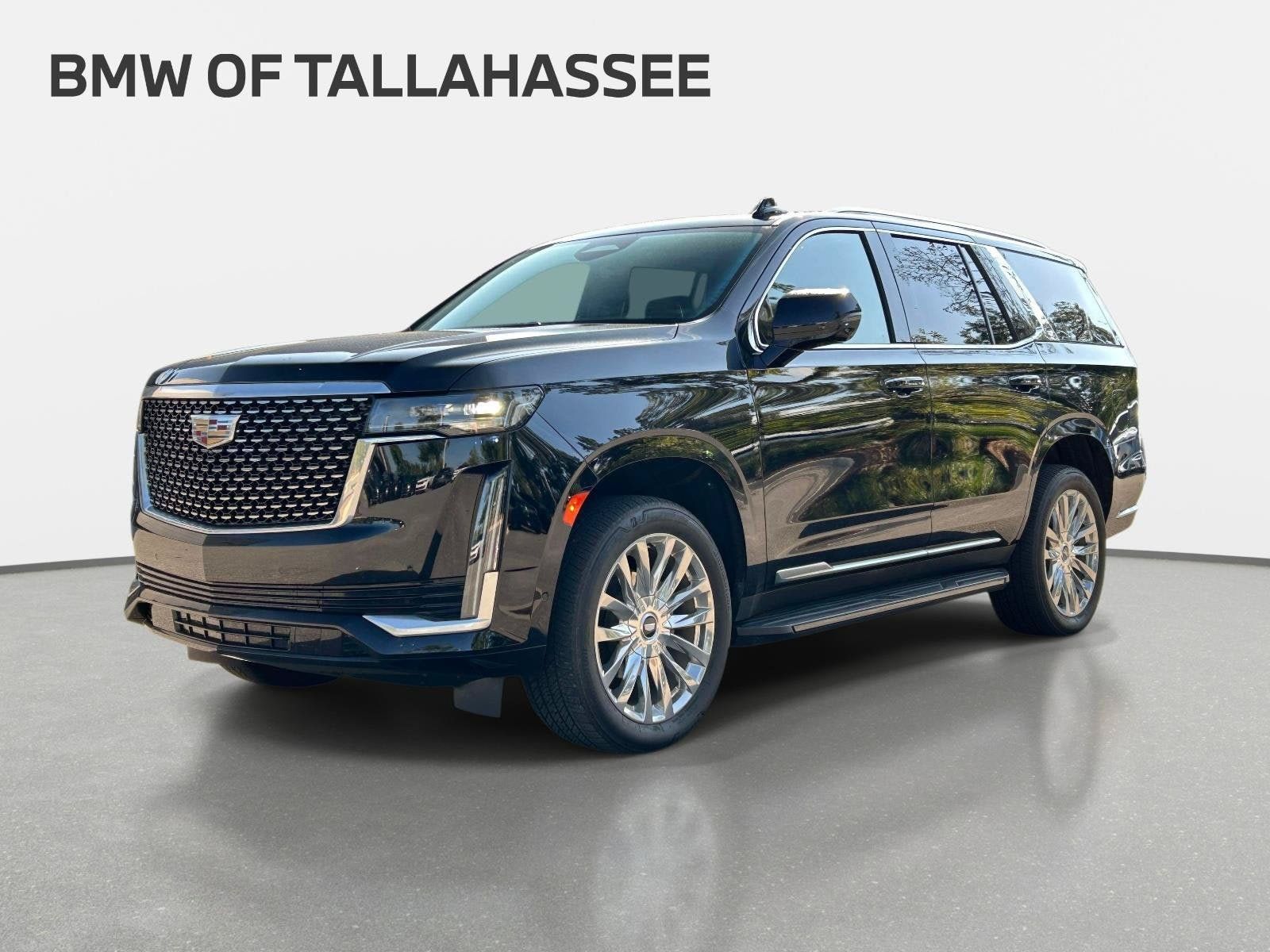 Used 2024 Cadillac Escalade Premium Luxury AWD/4WD image 9