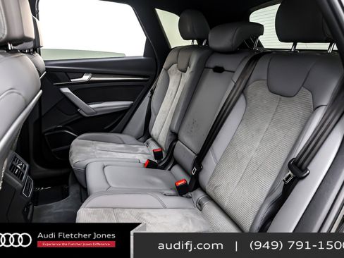 Used 2022 Audi SQ5 Premium Plus w/ Premium Plus Package image 9