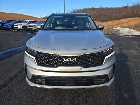 Used 2023 Kia Sorento SX Prestige image 10