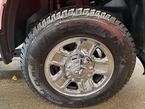 Used 2023 RAM 2500 Tradesman AWD/4WD image 10