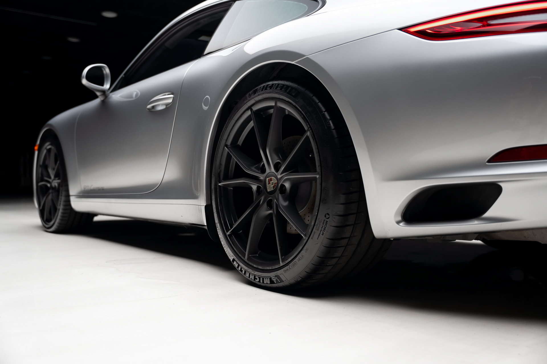Used 2018 Porsche 911 Carrera RWD image 70
