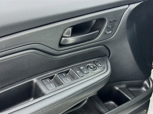 Used 2021 Honda Odyssey EX-L image 12
