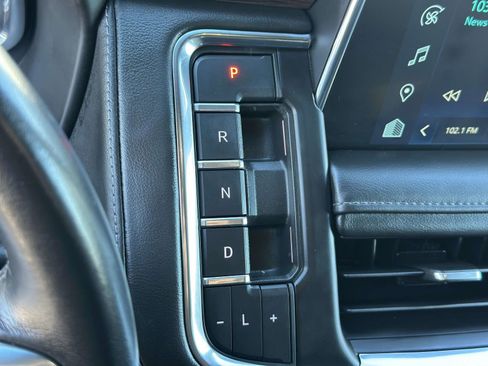 Certified 2022 Chevrolet Tahoe Z71 image 13