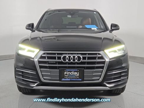 Used 2019 Audi Q5 2.0T Premium Plus w/ Premium Plus Package AWD/4WD image 8