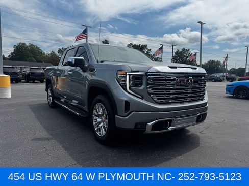 Used 2023 GMC Sierra 1500 Denali w/ Technology Package AWD/4WD image 7