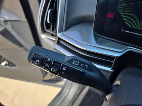 Certified 2025 Kia Sorento EX w/ Panoramic Sunroof Package FWD image 26