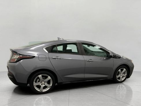 Used 2018 Chevrolet Volt LT w/ Comfort Package FWD image 3