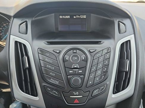 Used 2012 Ford Focus SE image 31