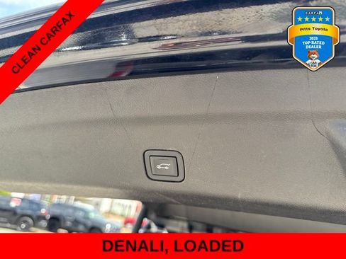 Used 2021 GMC Yukon Denali w/ Denali Premium Package AWD/4WD image 18