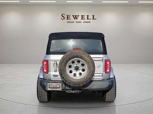 Used 2022 Ford Bronco Outer Banks AWD/4WD image 4