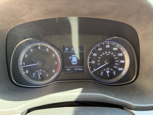 Used 2019 Hyundai Kona SE FWD image 19