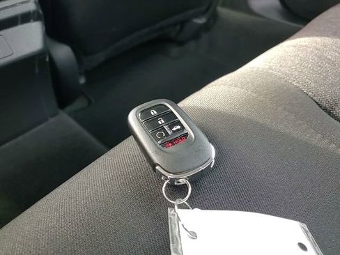 Used 2025 Honda Accord LX image 27