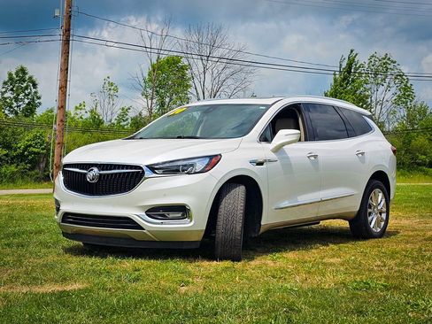 Used 2020 Buick Enclave Premium w/ Sun and Sites Package AWD/4WD image 7