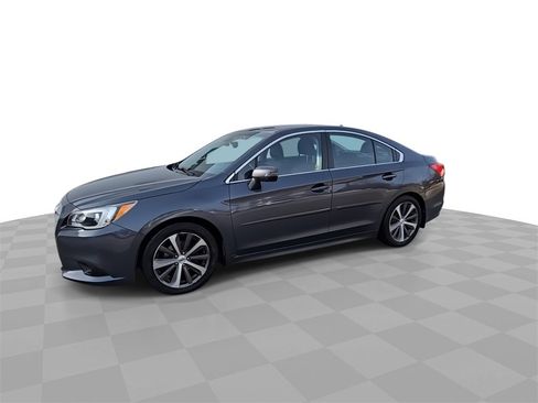 Used 2017 Subaru Legacy 2.5i Limited image 4