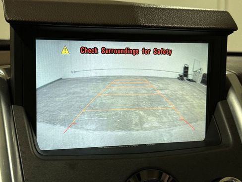 Used 2011 Cadillac SRX Performance FWD image 15