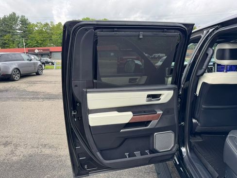 Used 2023 Toyota Tundra Capstone AWD/4WD image 17