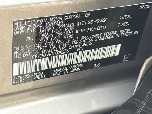 New 2026 Toyota RAV4 XSE AWD/4WD image 38
