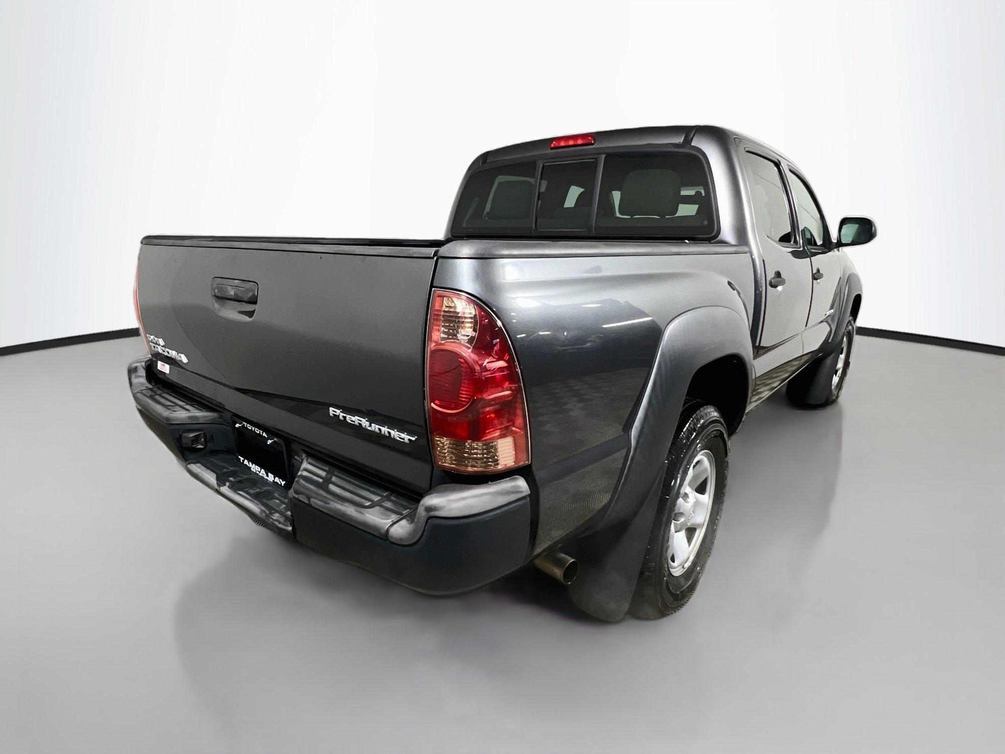Used 2015 Toyota Tacoma PreRunner w/ Convenience Package RWD image 4