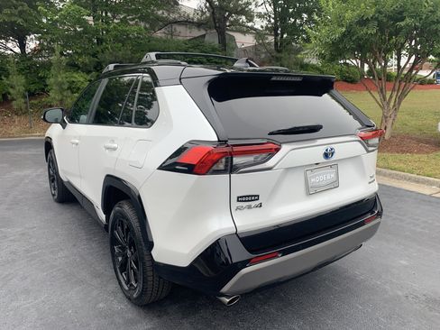 Used 2023 Toyota RAV4 XSE AWD/4WD image 6