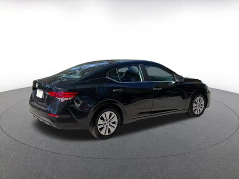 Used 2025 Nissan Sentra S image 15
