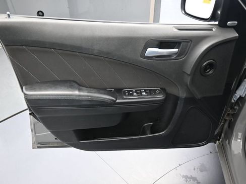 Used 2023 Dodge Charger SXT w/ Blacktop Package RWD image 12