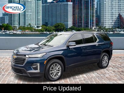Used 2023 Chevrolet Traverse LT