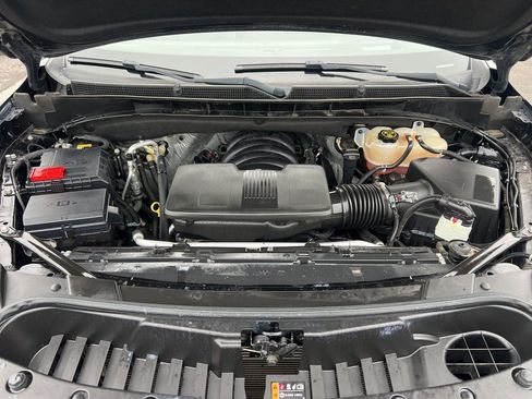 Used 2023 Cadillac Escalade ESV Sport image 11