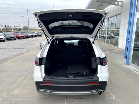 Used 2024 Honda HR-V Sport image 9