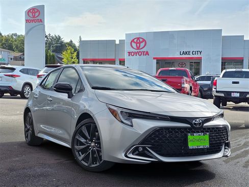 New 2026 Toyota Corolla XSE image 1