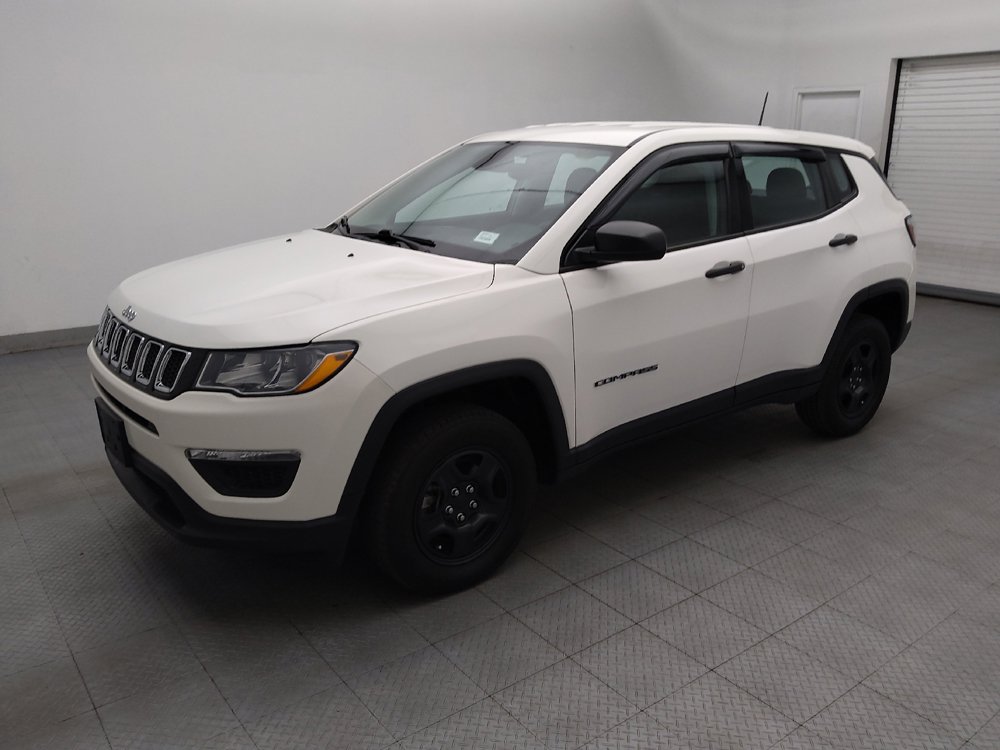 Used 2020 Jeep Compass Sport AWD/4WD image 2