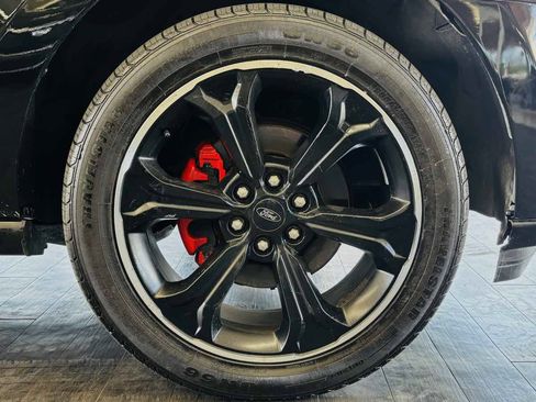 Used 2022 Ford Expedition Limited w/ Equipment Group 304A AWD/4WD image 26