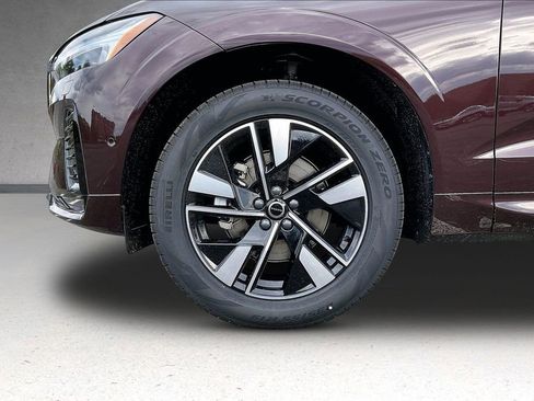 New 2026 Volvo XC60 B5 Plus w/ Protection Package Premier AWD/4WD image 13