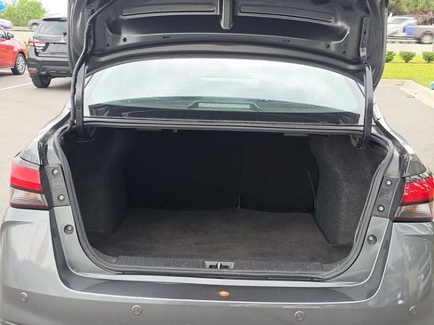 Used 2023 Nissan Versa SV FWD image 7