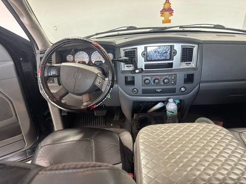 Used 2008 Dodge Ram 1500 Truck SLT RWD image 19