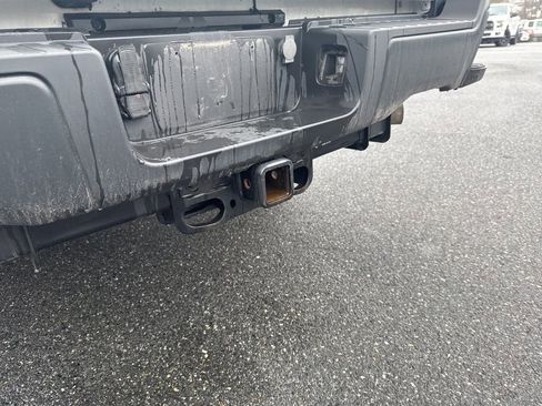 Used 2023 Ford F250 XL image 7