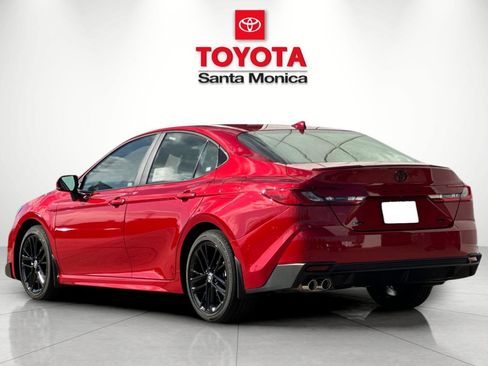 New 2026 Toyota Camry SE image 5