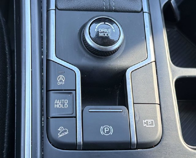 Used 2026 Kia Sorento LX FWD image 26