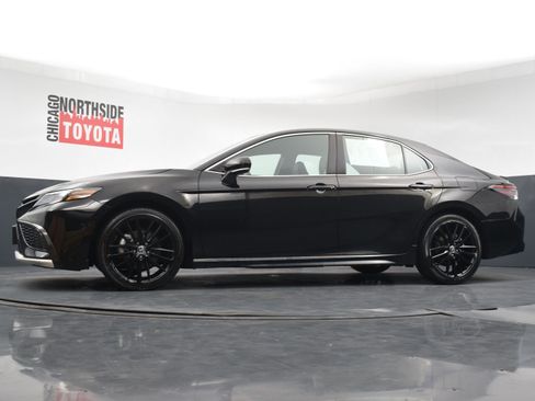 Used 2024 Toyota Camry XSE FWD image 27