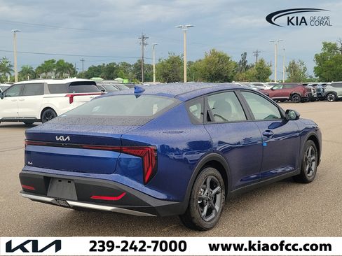 New 2026 Kia K4 FWD image 6