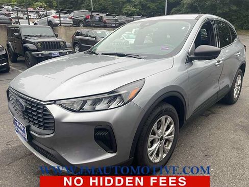 Used 2024 Ford Escape Active AWD/4WD image 1